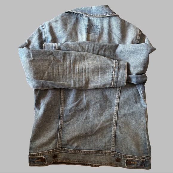 OLD NAVY Women’s Denim Jacket - Picture 2 of 9